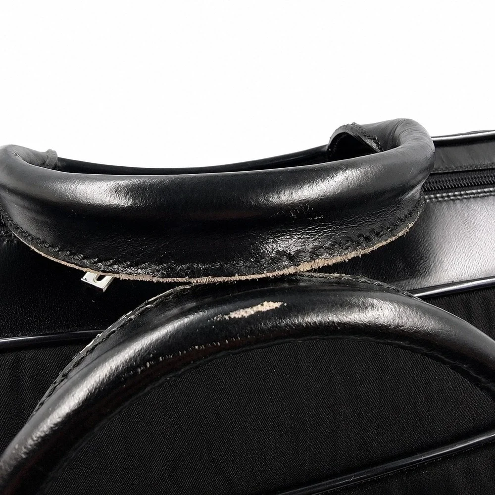 Authentic Vintage Gucci Black Nylon Travel Weekender Bag Made Italy COA